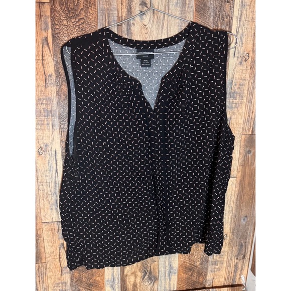 Liz Claiborne Tops - Liz Claiborne Career Petite PXXL Black Print Sleeveless‎ Blouse Top